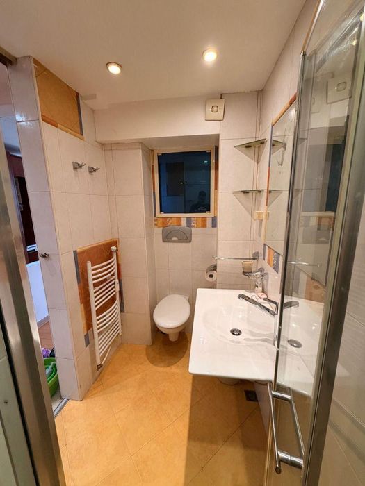 Дава се под наем Тристаен апартамент в София, Център - 70 кв.м за 946.56 € - Снимка #6