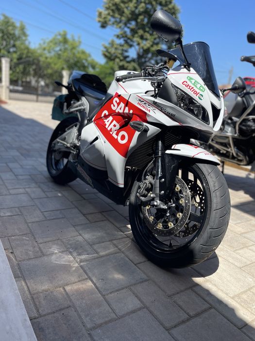 Honda cbr 600 rr