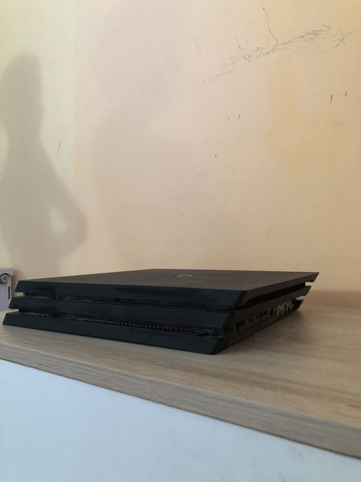 PlayStation pro 4 1 тб