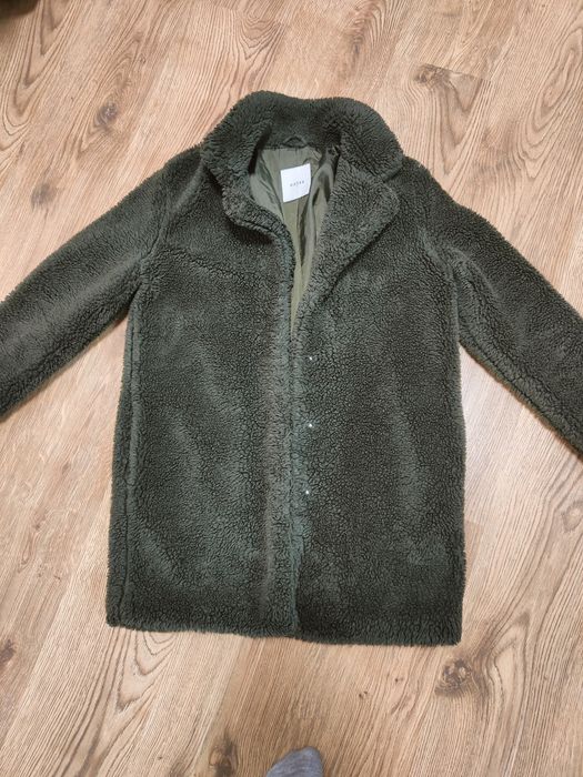 Зелено палто, Teddy bear, на Pieces, rr.S, но става и за М