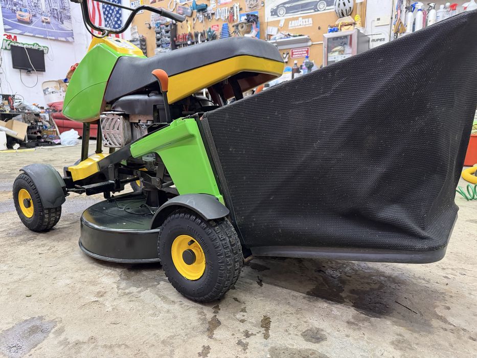 Бензинова тракторна косачка 6 hp intek Briggs€stratton