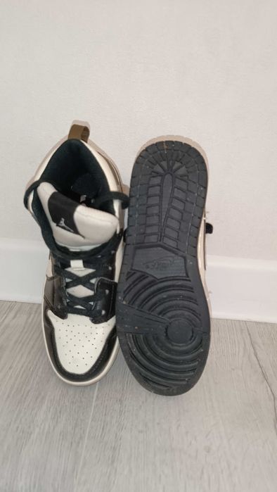 Кроссовки Nike Air Jordan