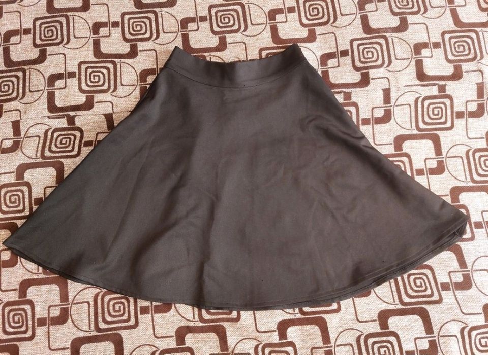 Продаются летние юбки.