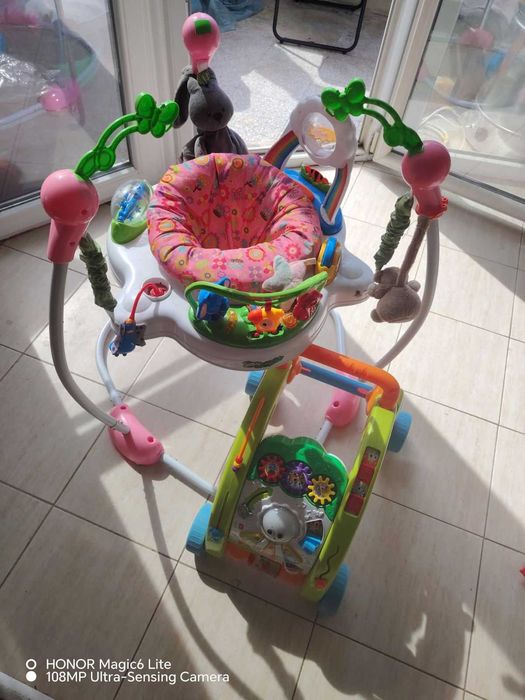 Интерактивни играчки за бебе