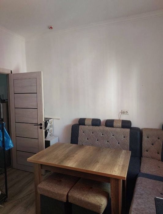 Продаётся своя квартира 2ком сергели янги дархон 1