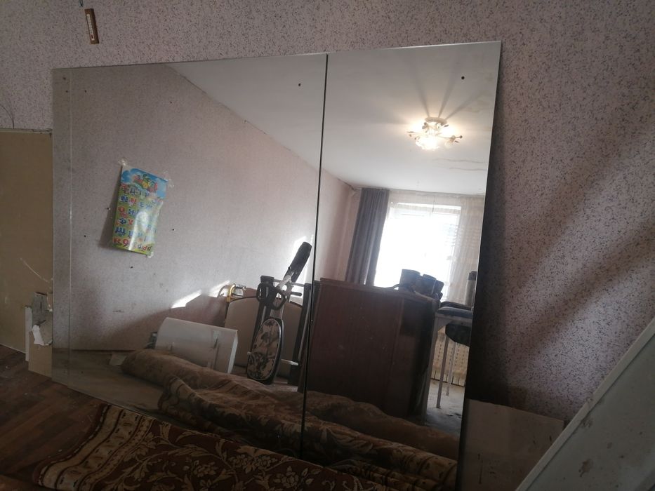 Продам зеркало 2шт