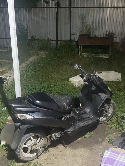 скутер продам срочно