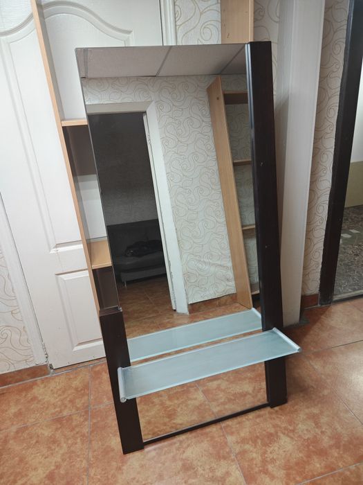 Продам зеркало для салона красоты