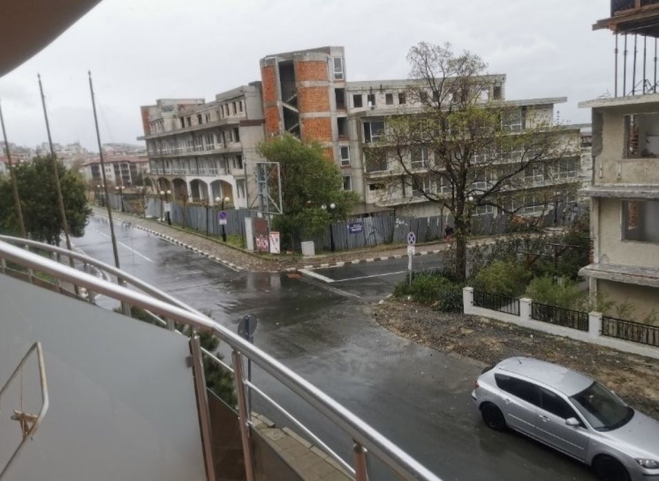 Студио във вила Рени