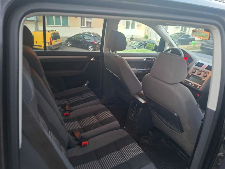 VOLKSWAGEN Touran 2008 — imagine 5