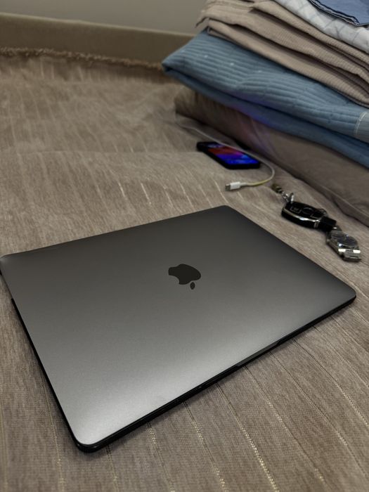 Mackbook макбук apple 13 pro обмен