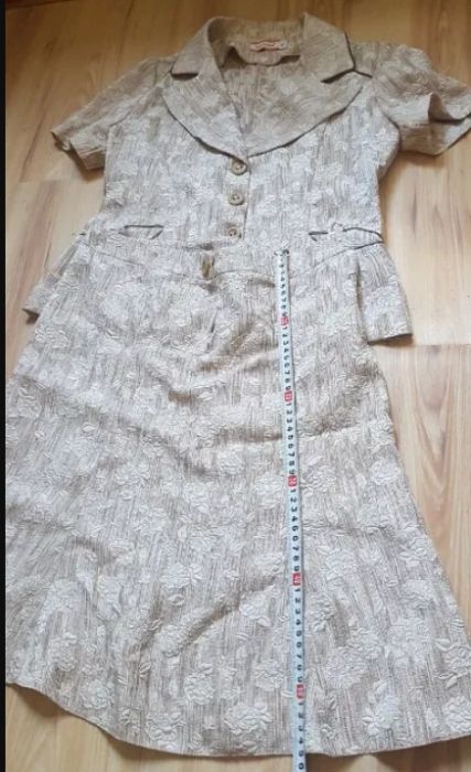 Costum dama hermosa mar 42 ca nou