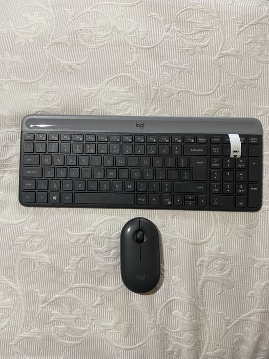 Set Tastatura/mouse   Logitech MK470, Slim