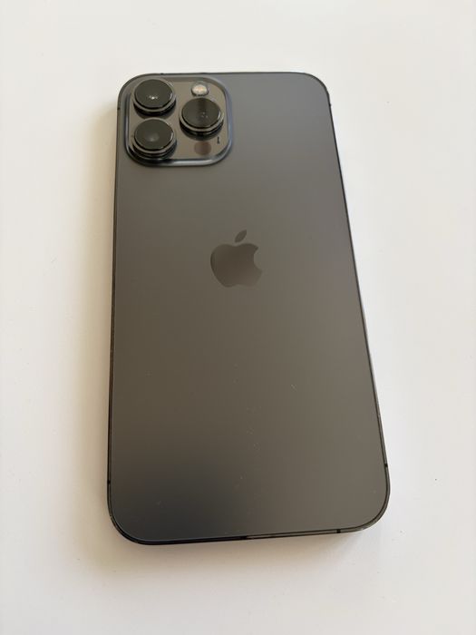 iPhone 13 pro max 100% battery