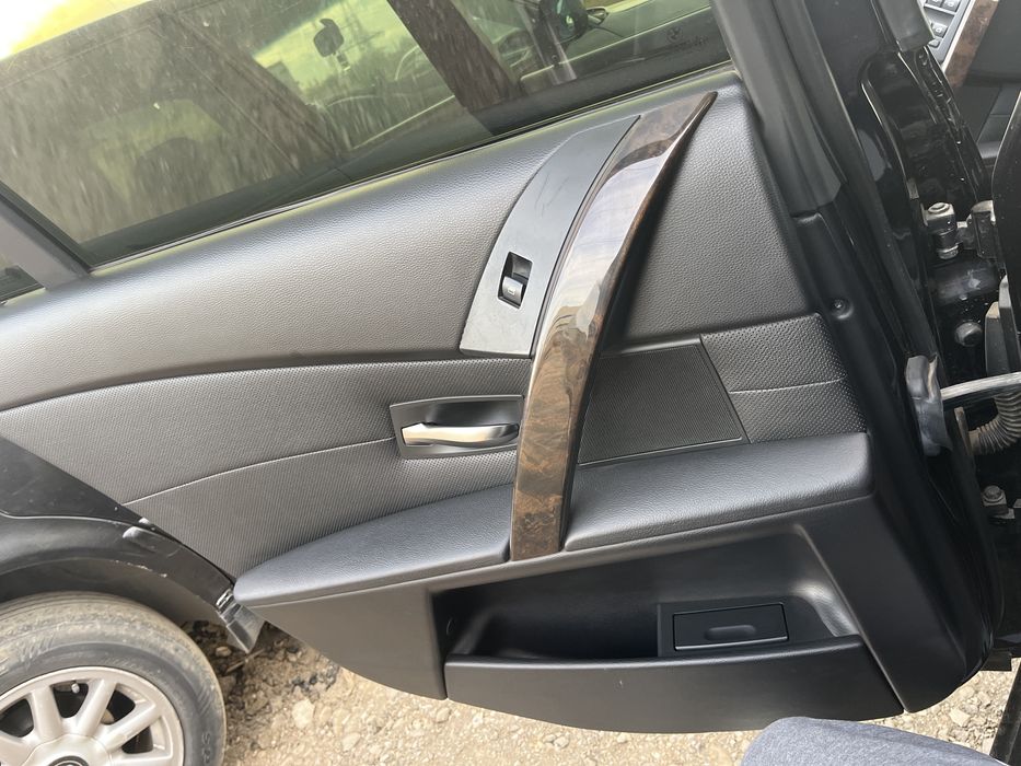 Продам BMW 530 e60