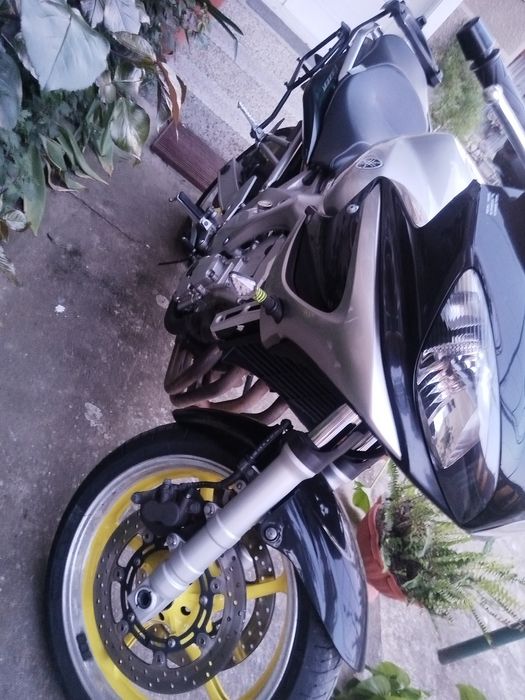 Vând  Yamaha FZ6 N