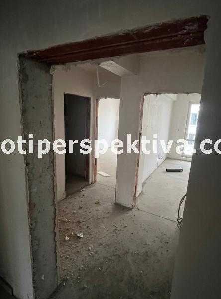 Продава се Двустаен апартамент в Пловдив, Кючук Париж - 57 кв.м за 1579 €/кв.м - Снимка #3