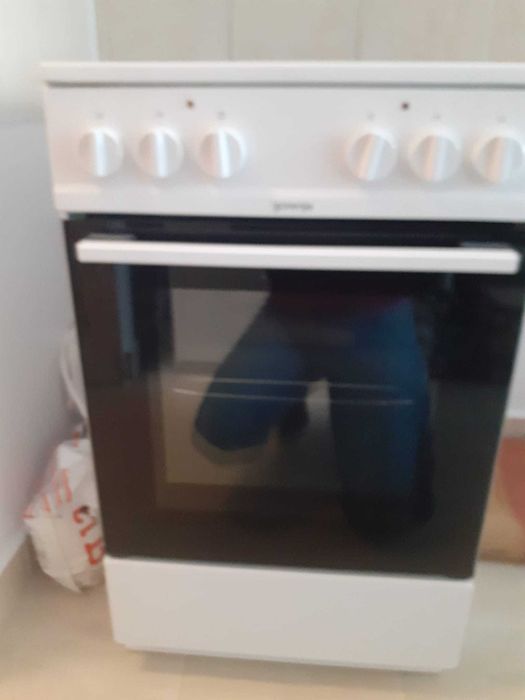 Vand in Oradea aragaz Gorenje - plita si cuptor electric