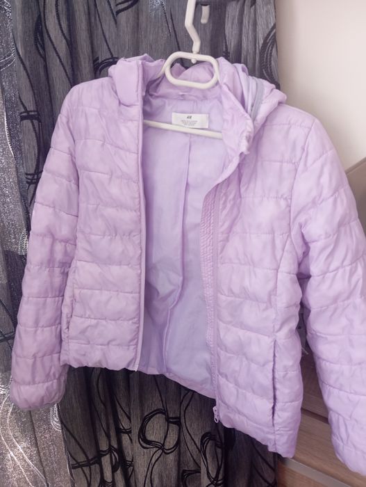 Продавам 3 детски пролетни якета