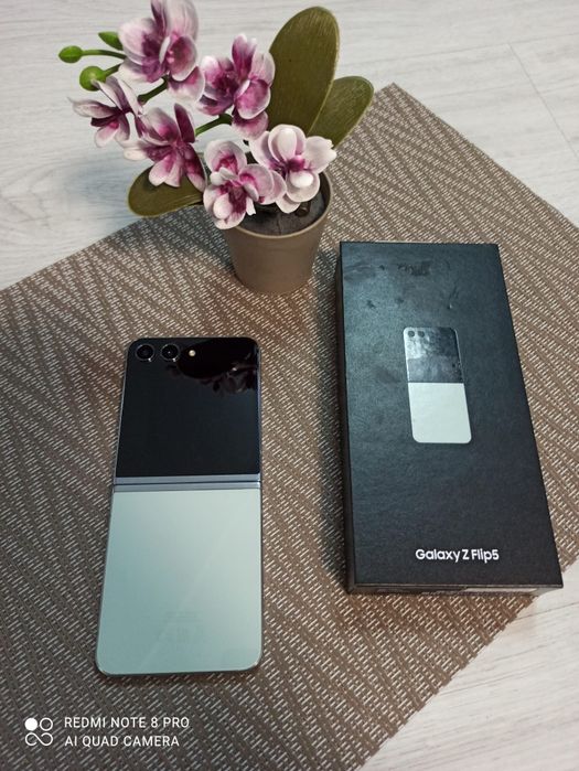Samsung Flip 5 256GB