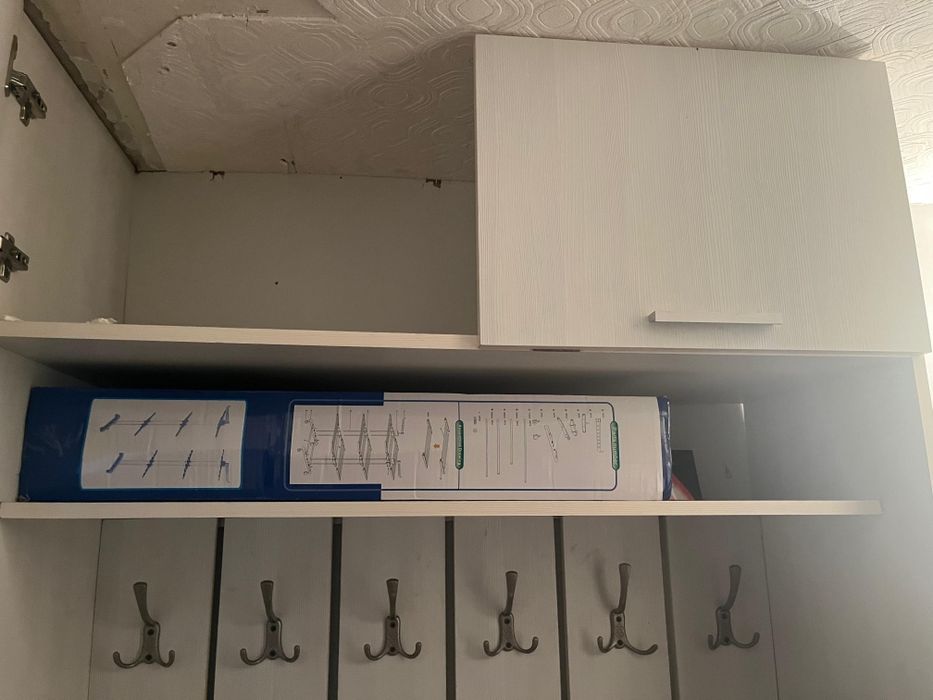 шкаф на прихожей