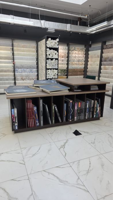 Стол для каталогов