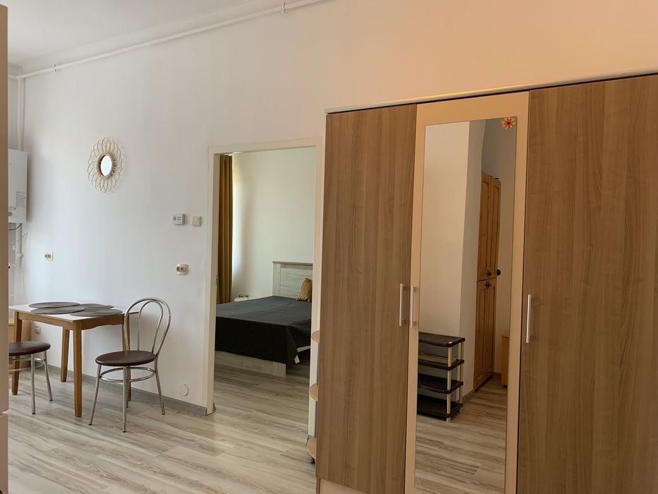 Inchiriez apartament 1 camera