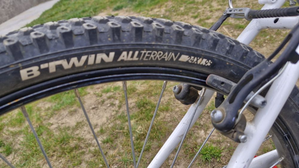 Bicicleta B Twin Rockrider 300