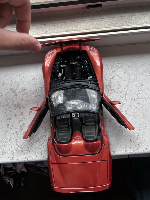 Машинка hot wheels Corvet