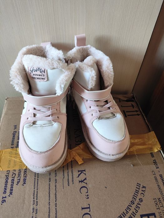 Обувь для девочки