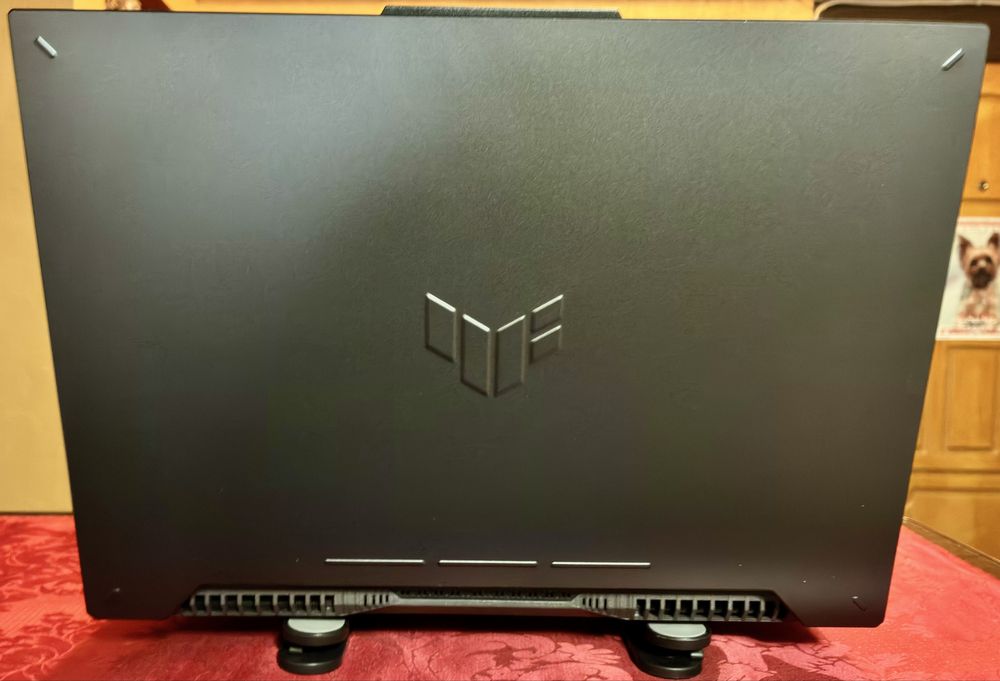 Laptop Asus TUF F15 Gaming Intel I7 13620H 4,9 Ghz RTX 4060 140W full power 32GB DDR5 ssd 512gb Garanție