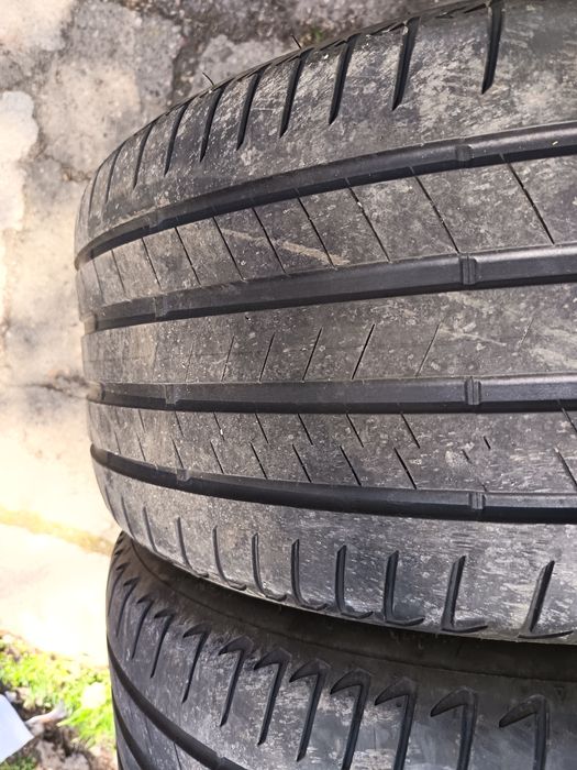 Anvelope vara 275 40 20 Bridgestone runflat 2019 5.7mm