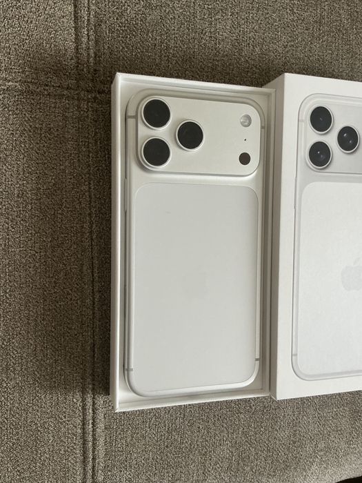 iPhone 17 Pro Max 256 GB Silver