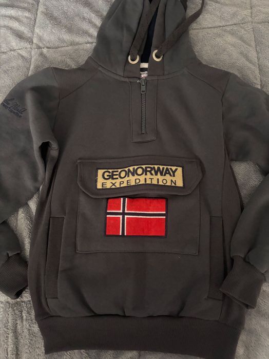 Суитчер GEONORWAY размер S за 13-14 години
