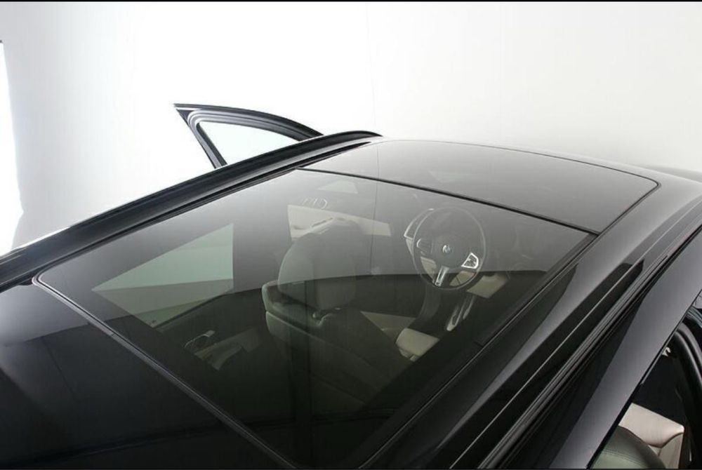 Șofer Privat – Servicii de Transport Premium / Protocol