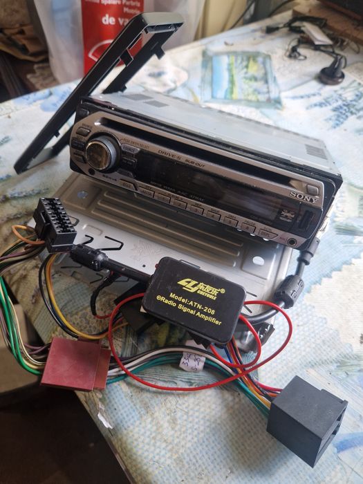CD player cu usb Sony Explod 4×52 w cu ieșire de subwofer