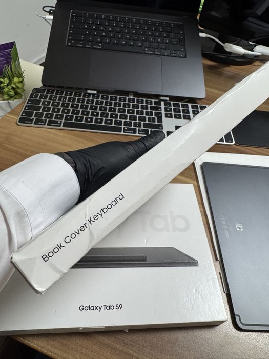 Samsung Galaxy Tab S9 / 128 GB / 8 Gb RAM / Black / Nouă |