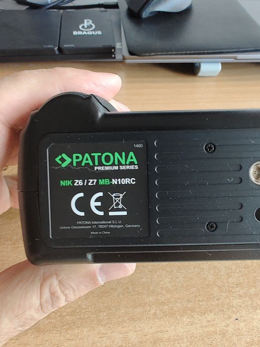 Vand PATONA Premium Grip cu Telecomanda pentru Nikon Z6II Z7II