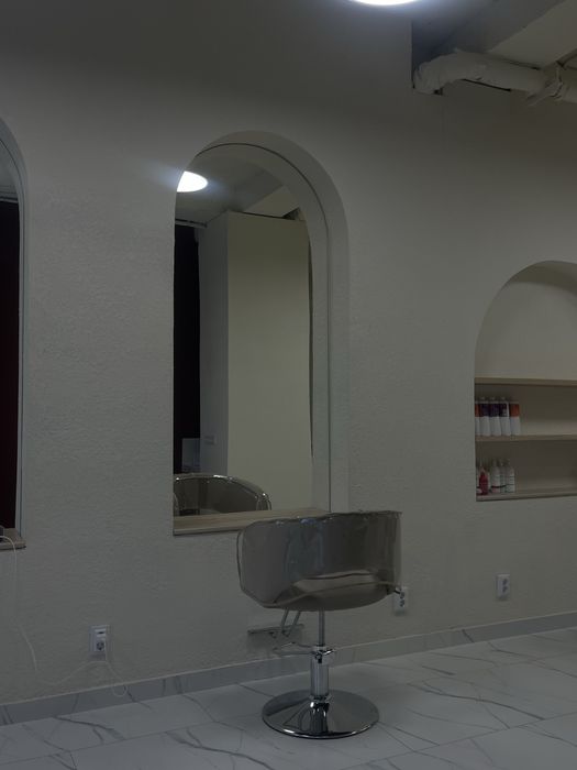 Сдаются рабочие места в салоне Cherry club