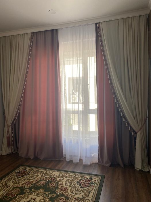 Продадим Шторы комплект