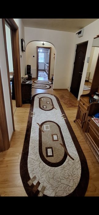 Vand apartament 3 camere decomandat parter, 67,2 mp utili +boxa la subsol 4mp utili