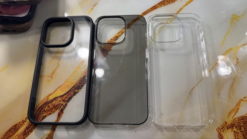Чехлы для iPhone 15 Pro