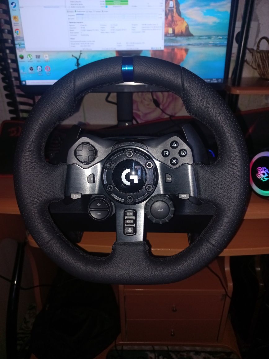 Игровой руль logitech g923