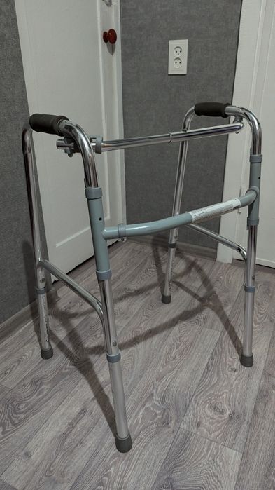 Ходунки для взрослых