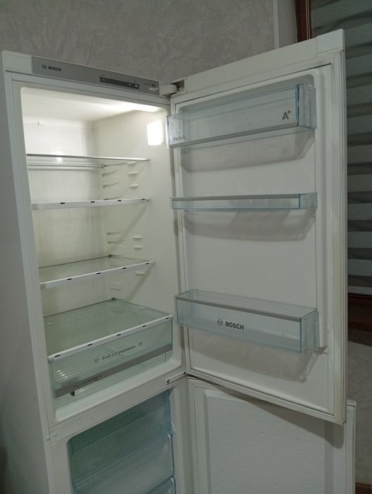 Холодильник Bosch
