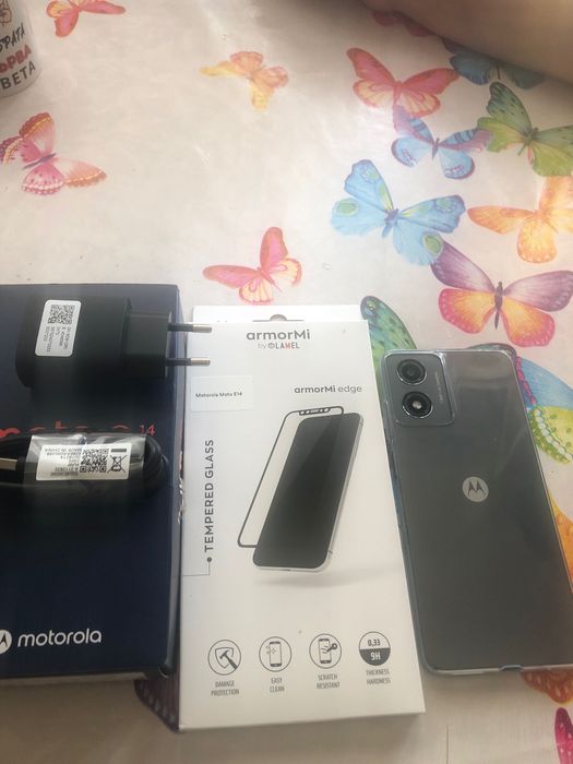 Продавам Motorola e14 чисто нов