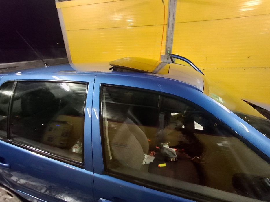 Vând  Polo  650 eur