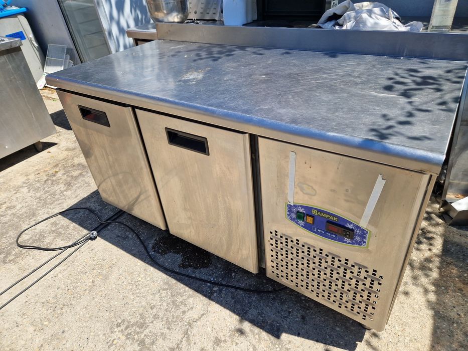 Cărucioare tavi gastro sau patiserie, duble, cu roti