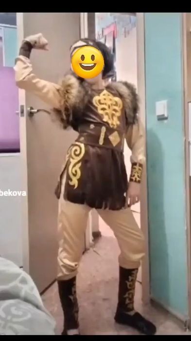 Казакша киім сатылады