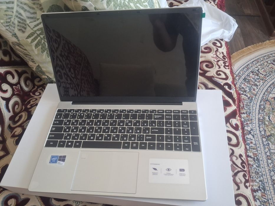 Продам ноутбук  Yami L13